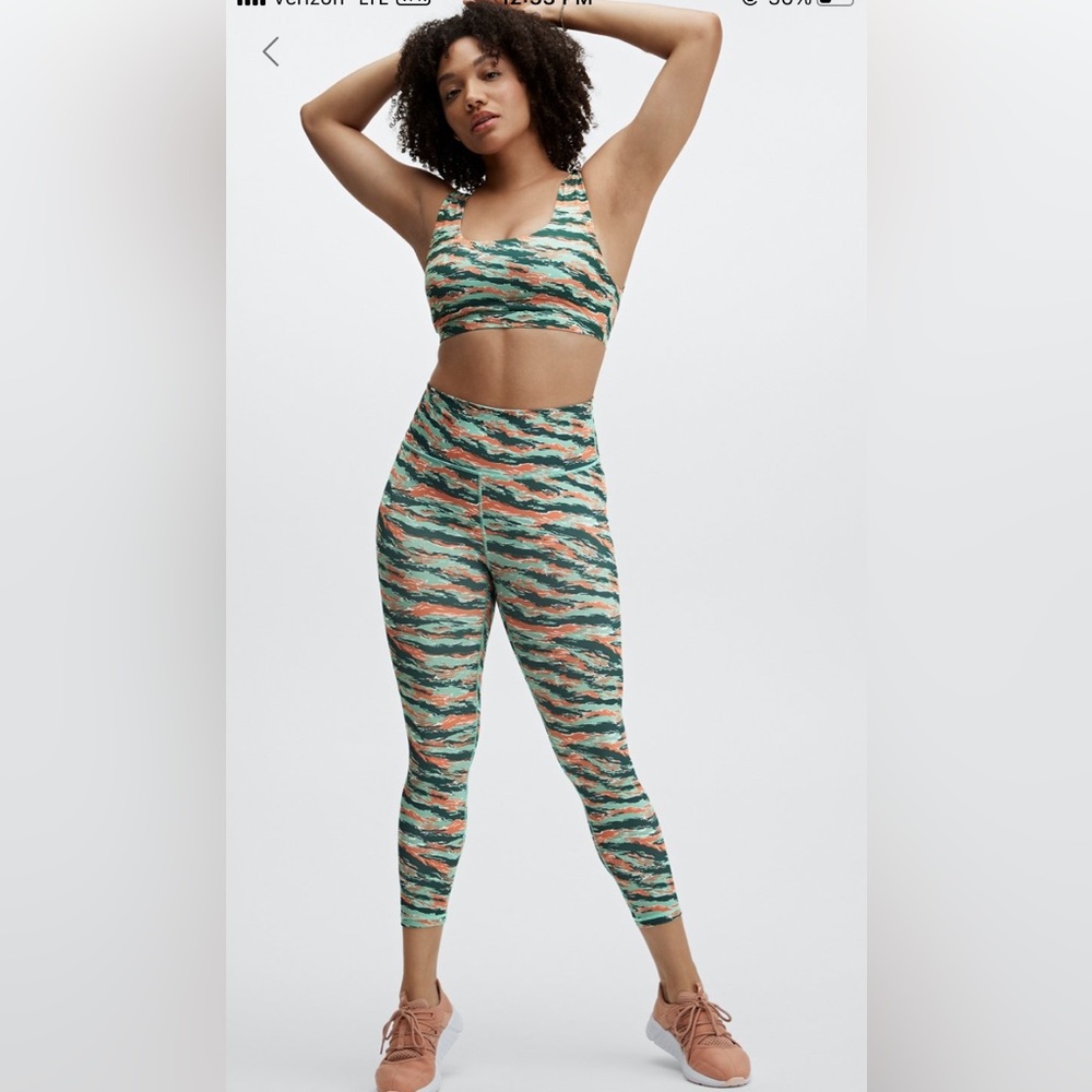 🔥NWT!🧡Fabletics Tiger Camo Set - Picture 5 of 6